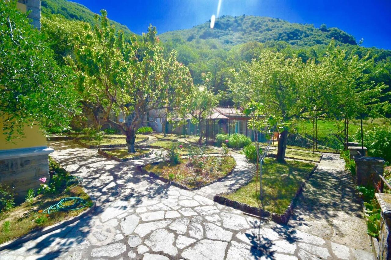 Villa Silvana Perledo Exterior photo
